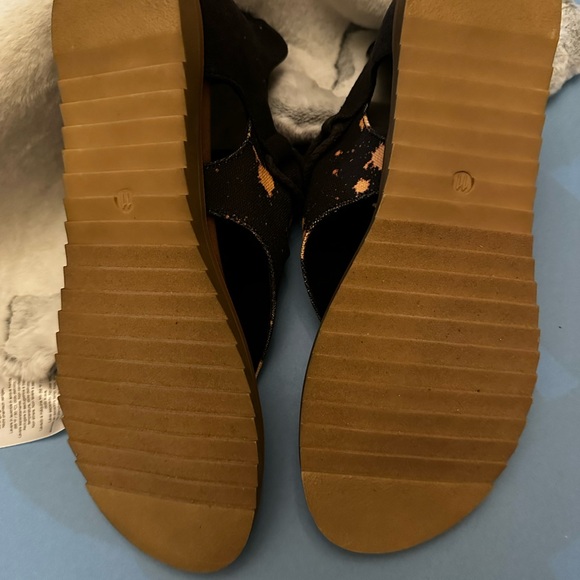 Very G - Zipper Back Sandals - Angelika Bleach Splatter - Size 11 - New - Picture 4 of 4